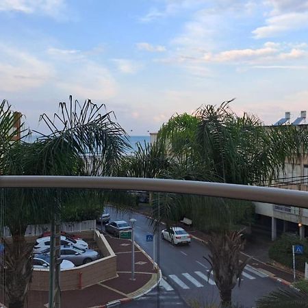 אבני החושן- Avnei Hoshen Aparthotel Naharija Kültér fotó